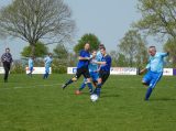 S.K.N.W.K. 3 - FC De Westhoek '20 4 (comp.) seizoen 2021-2022 (69/108)